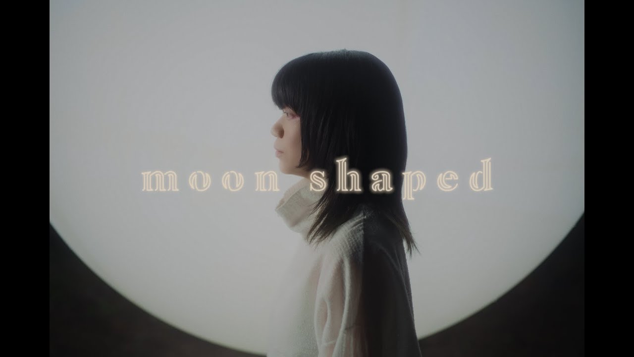 Homecomings – Moon Shaped