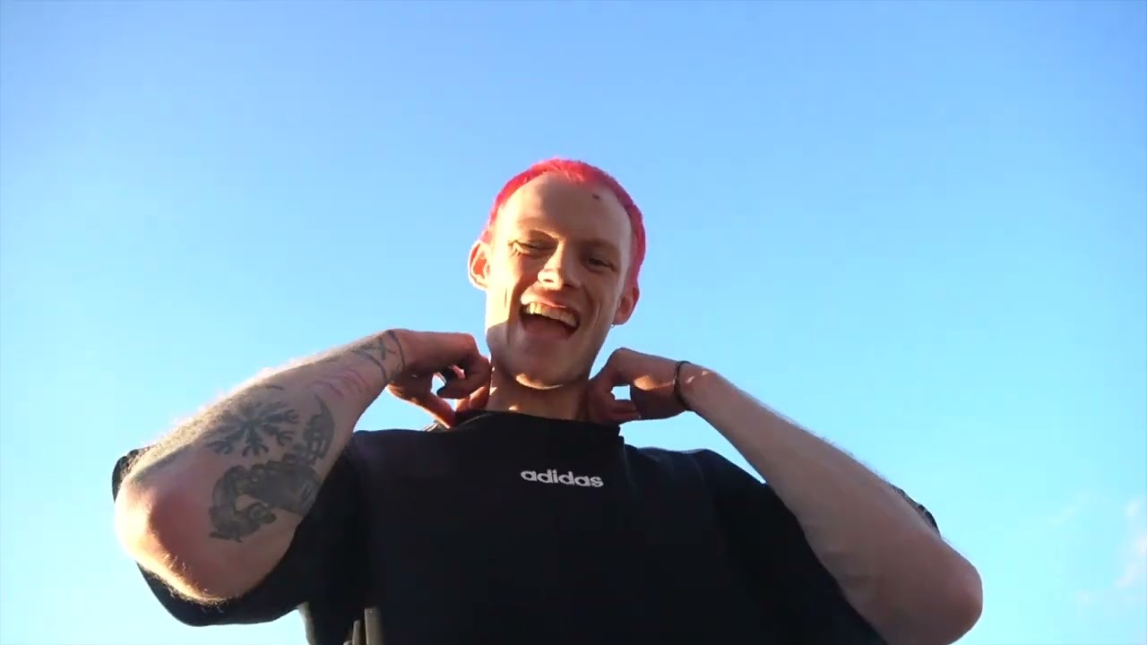 Bleech 9:3 – Ceiling